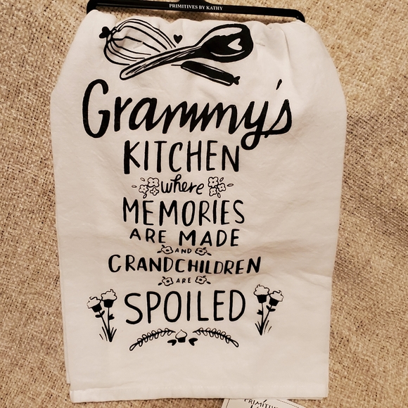 Granny's GrandkidsKitchen Flower Sack hand towel